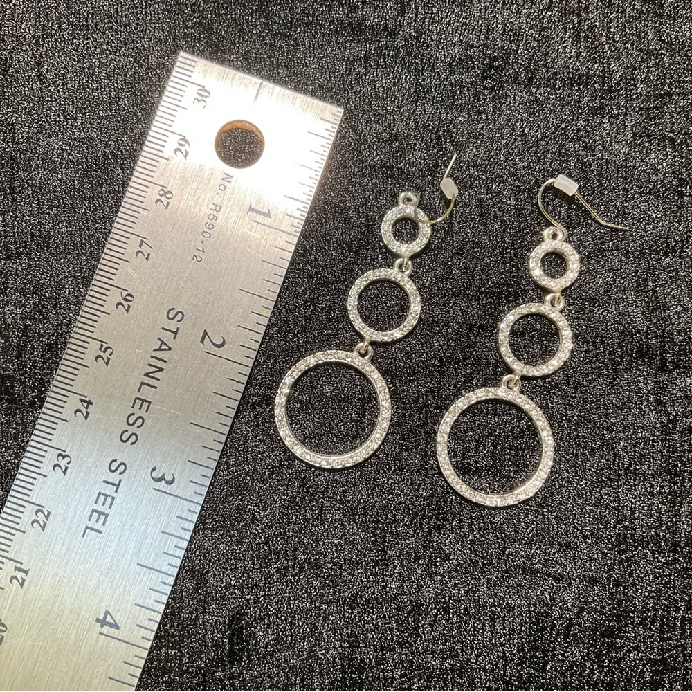 Elegant Rhinestone Dangle Earrings